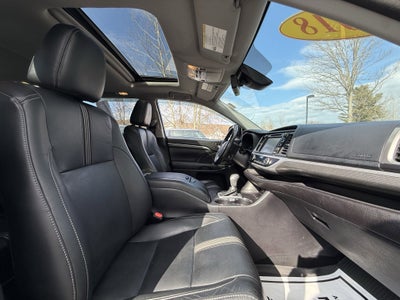 2018 Toyota Highlander SE