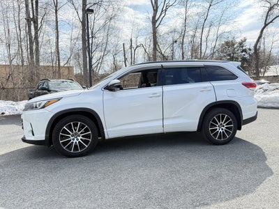 2018 Toyota Highlander SE