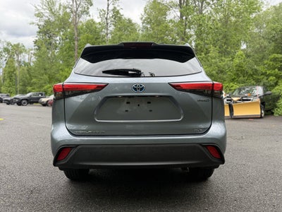 2023 Toyota Highlander Hybrid XLE
