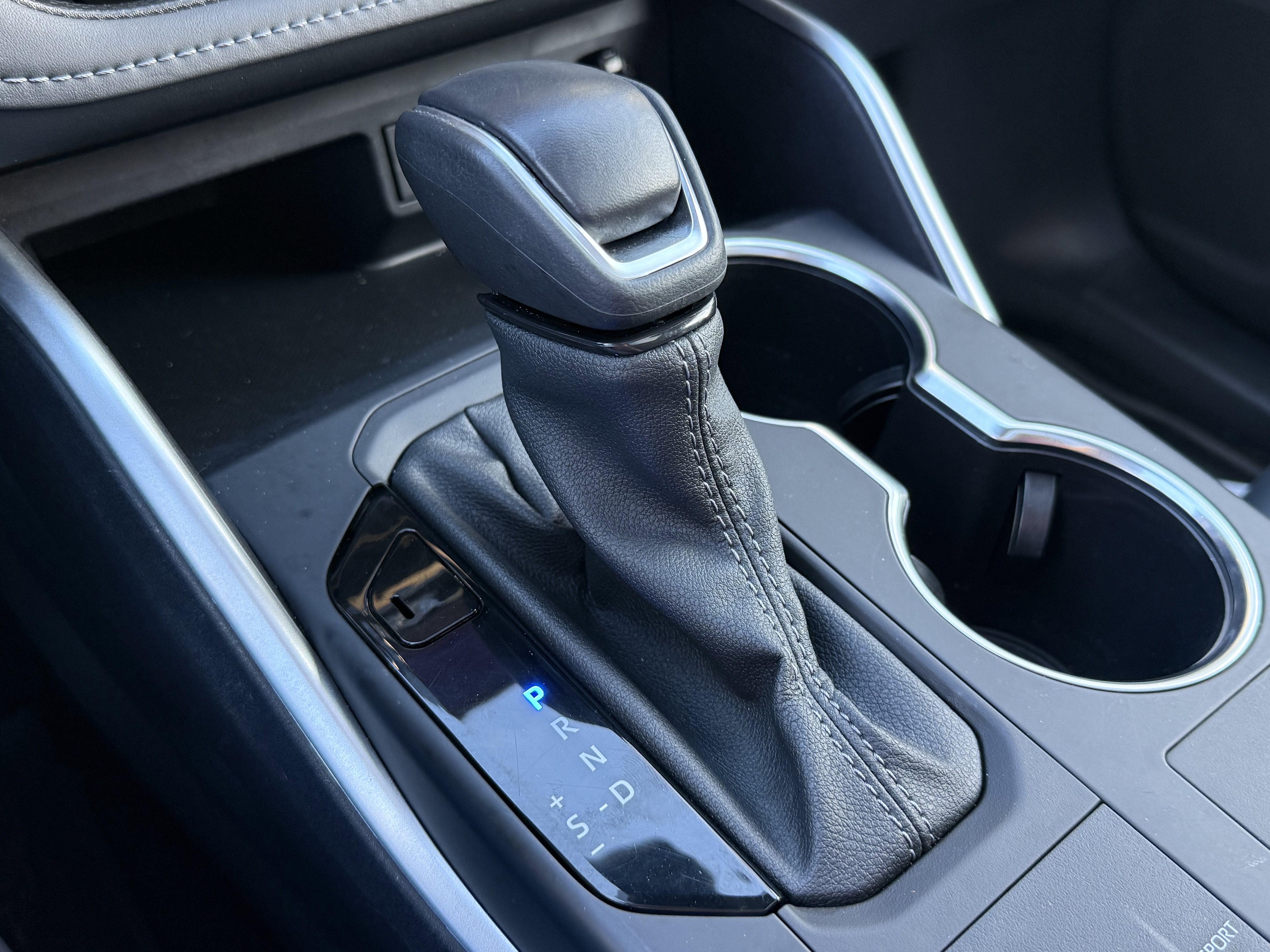 2024 Toyota Highlander Hybrid XLE