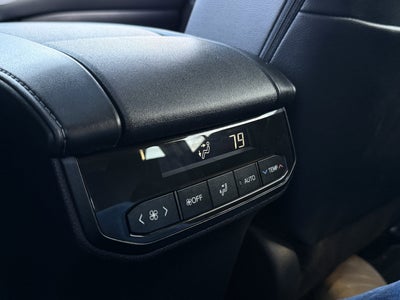 2024 Toyota Highlander Hybrid XLE