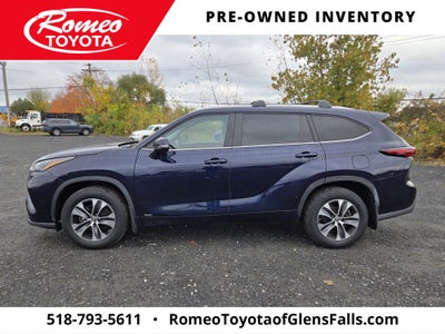 2024 Toyota Highlander Hybrid XLE