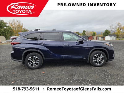 2024 Toyota Highlander Hybrid XLE