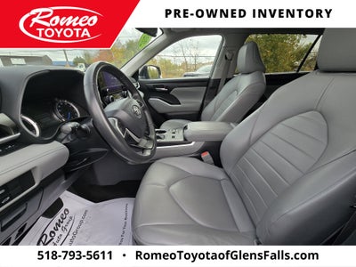 2024 Toyota Highlander Hybrid XLE