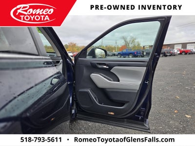 2024 Toyota Highlander Hybrid XLE
