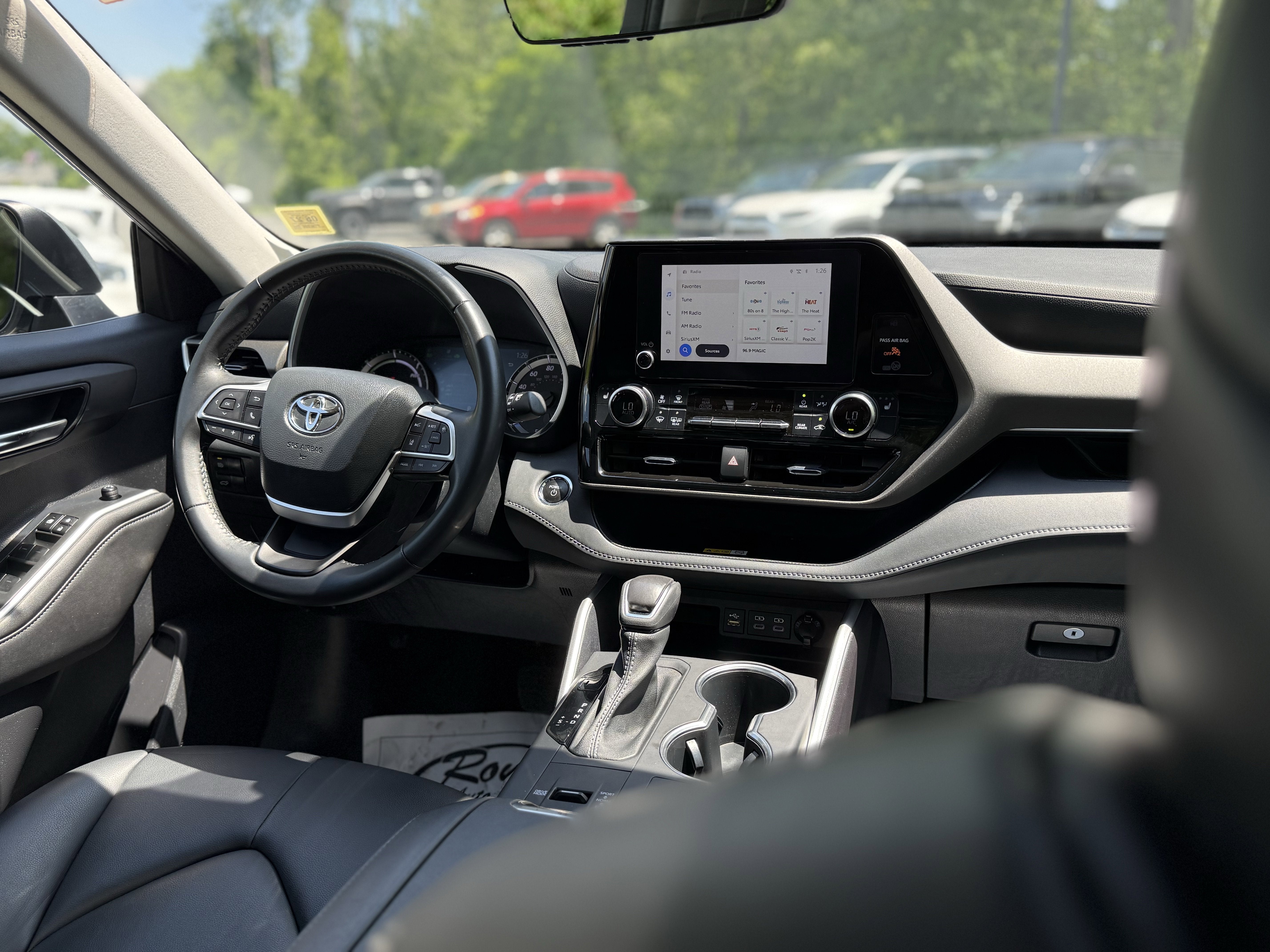 2023 Toyota Highlander Hybrid XLE