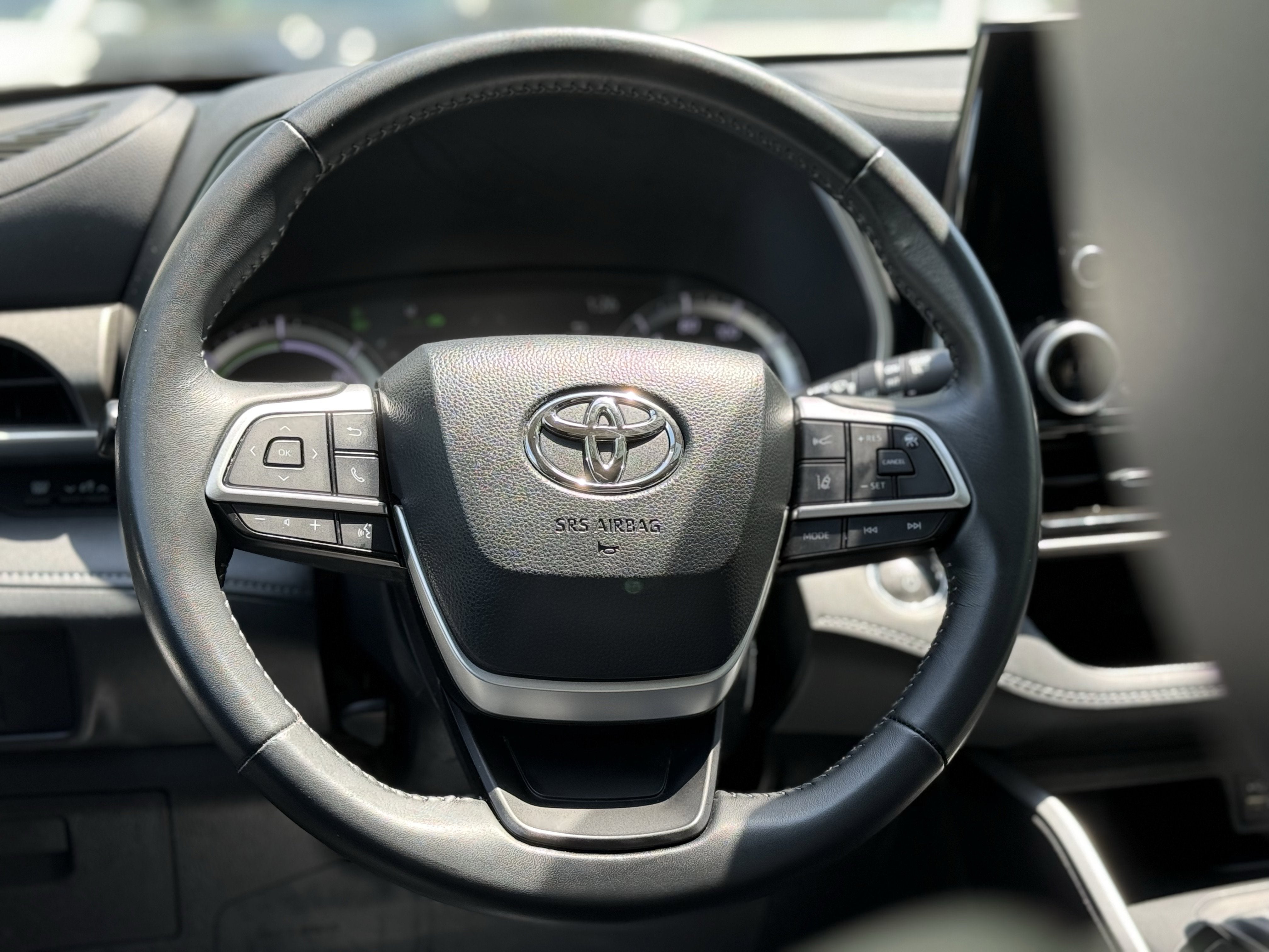 2023 Toyota Highlander Hybrid XLE
