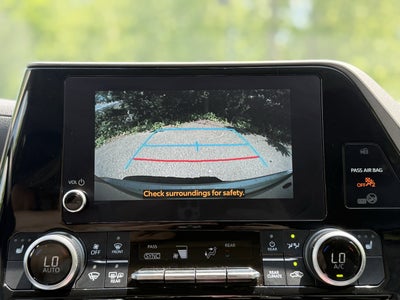 2023 Toyota Highlander Hybrid XLE