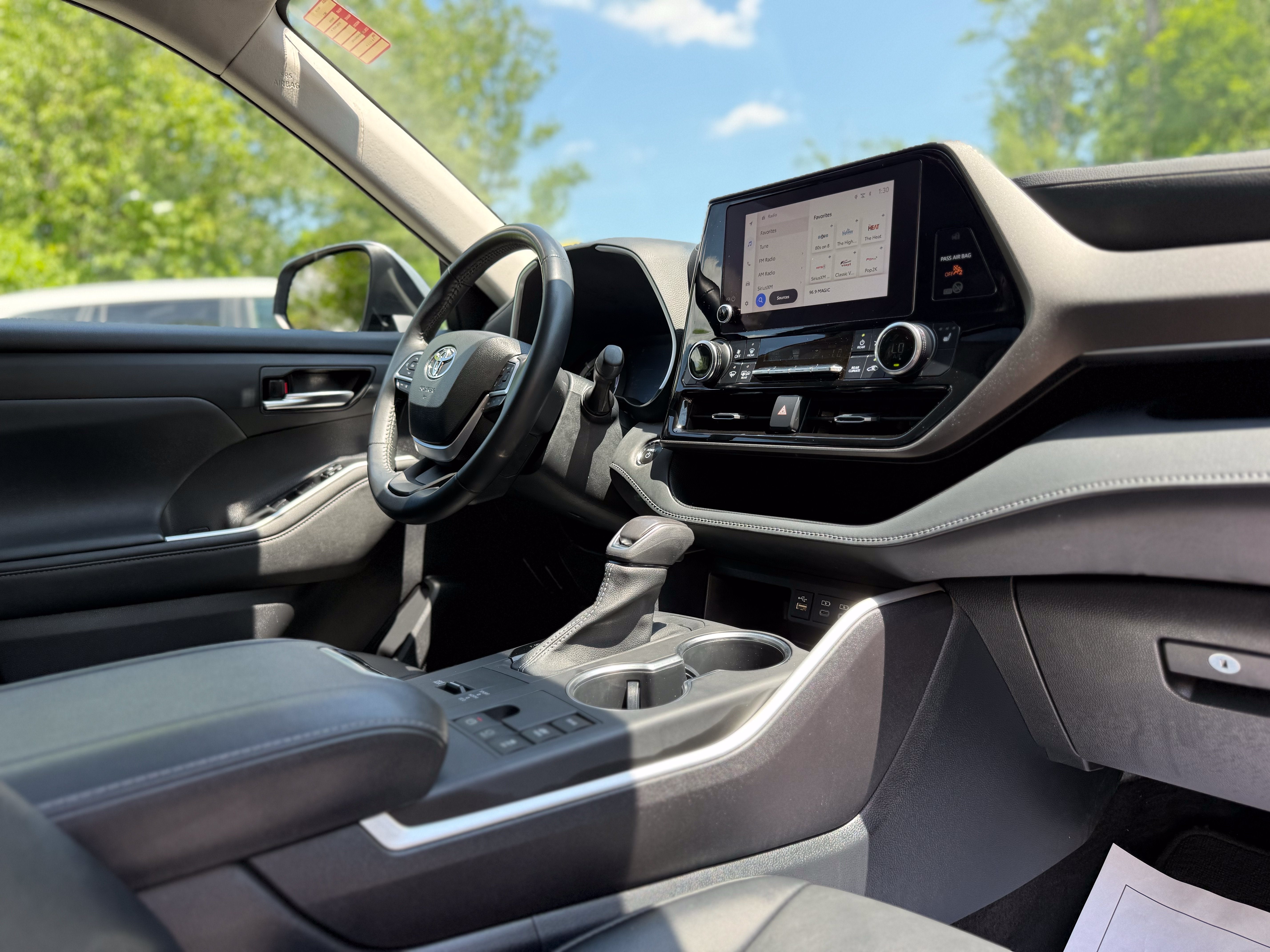 2023 Toyota Highlander Hybrid XLE