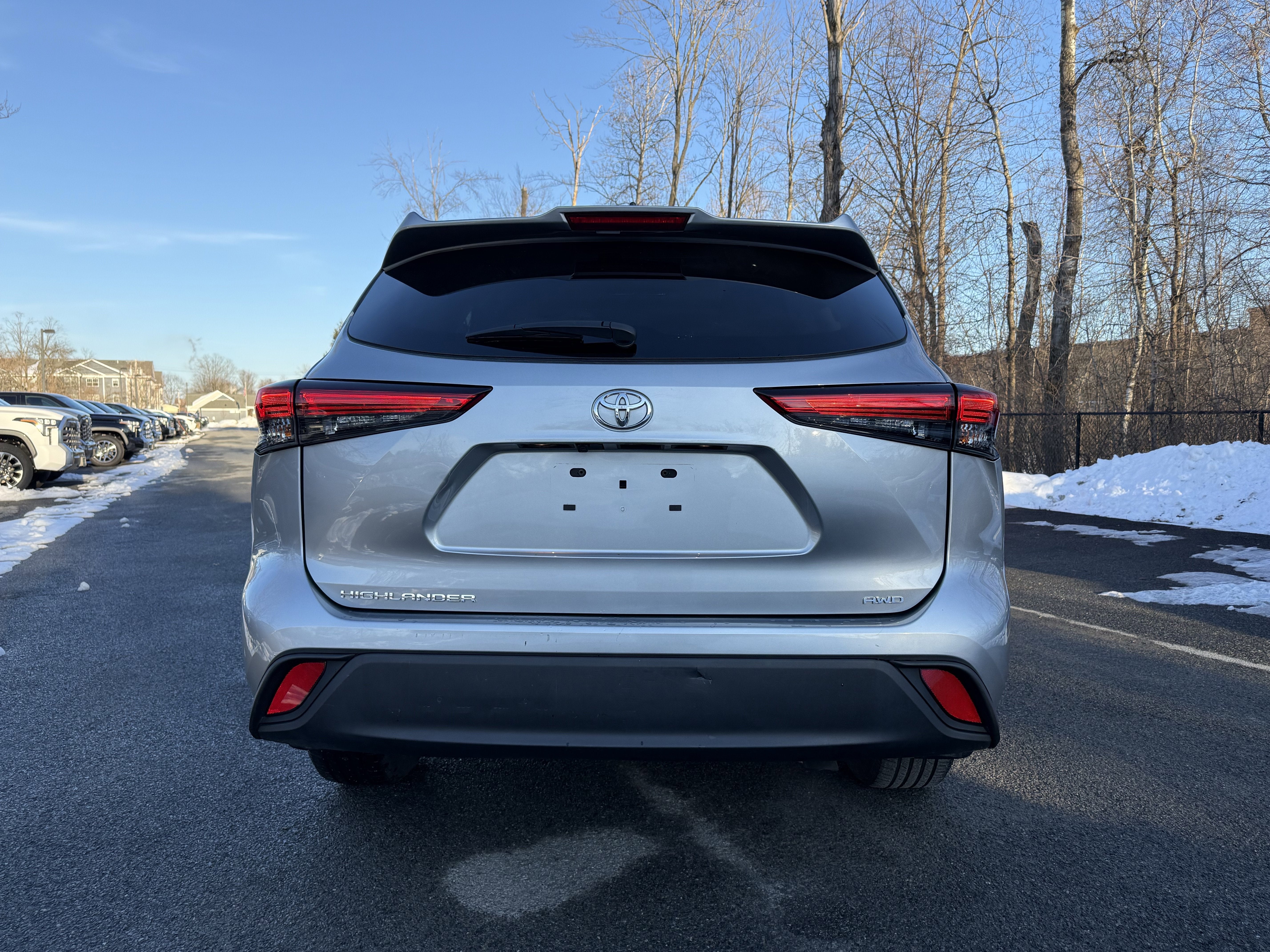 2023 Toyota Highlander L