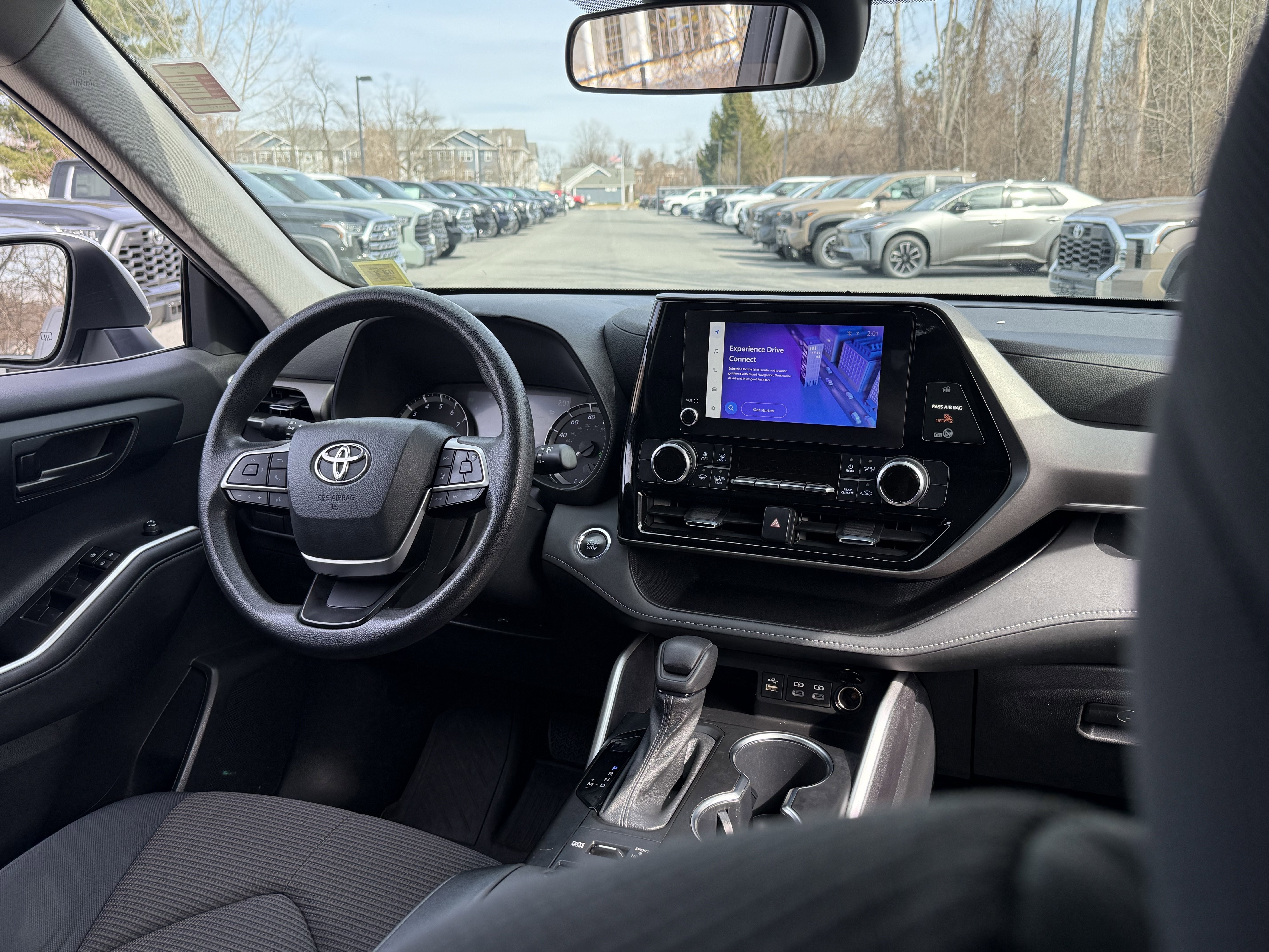 2023 Toyota Highlander L