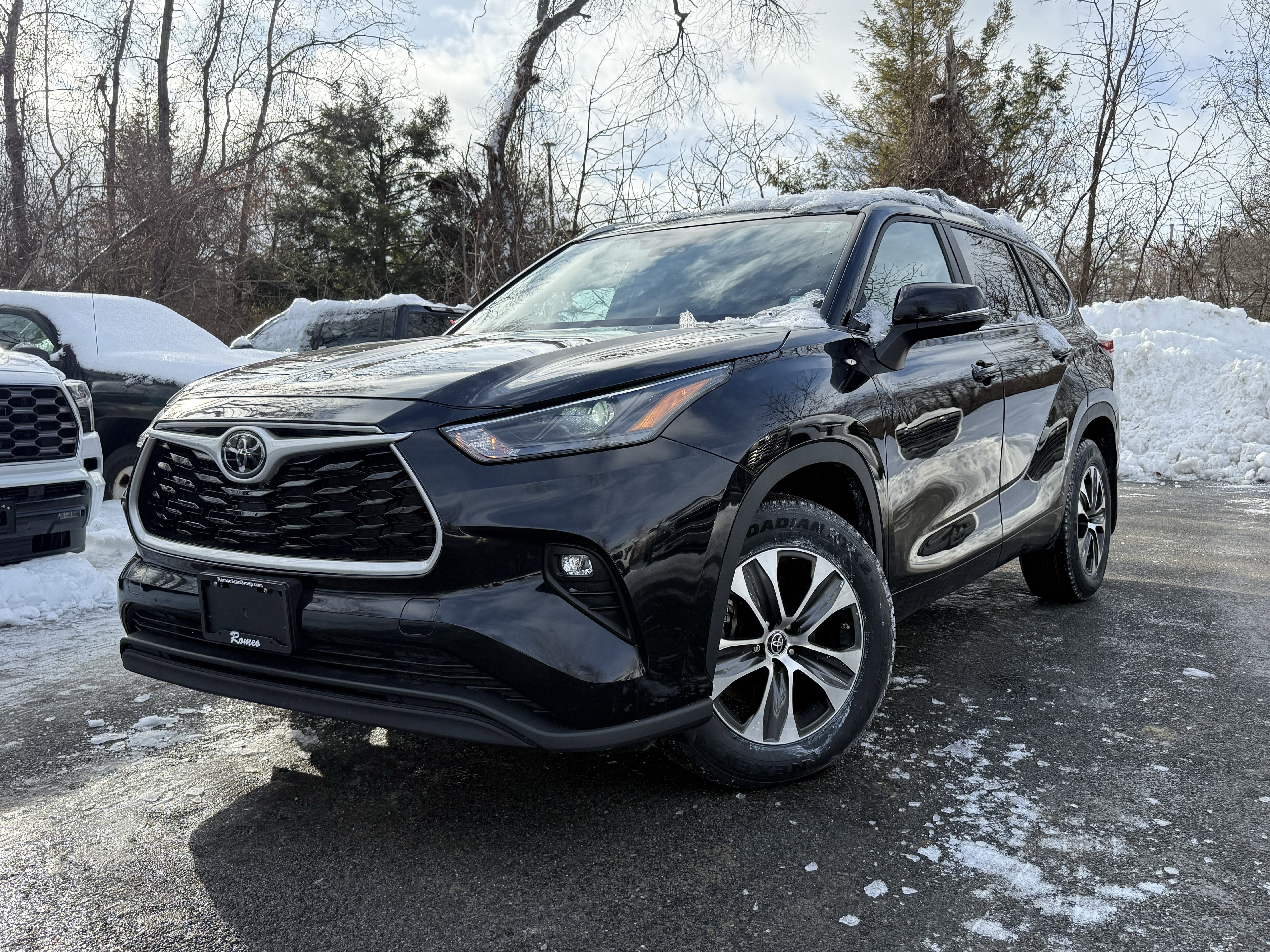 2023 Toyota Highlander XLE