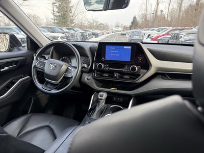 2023 Toyota Highlander XLE