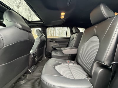 2023 Toyota Highlander XSE