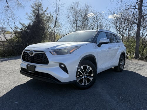 2025 Toyota Highlander XLE