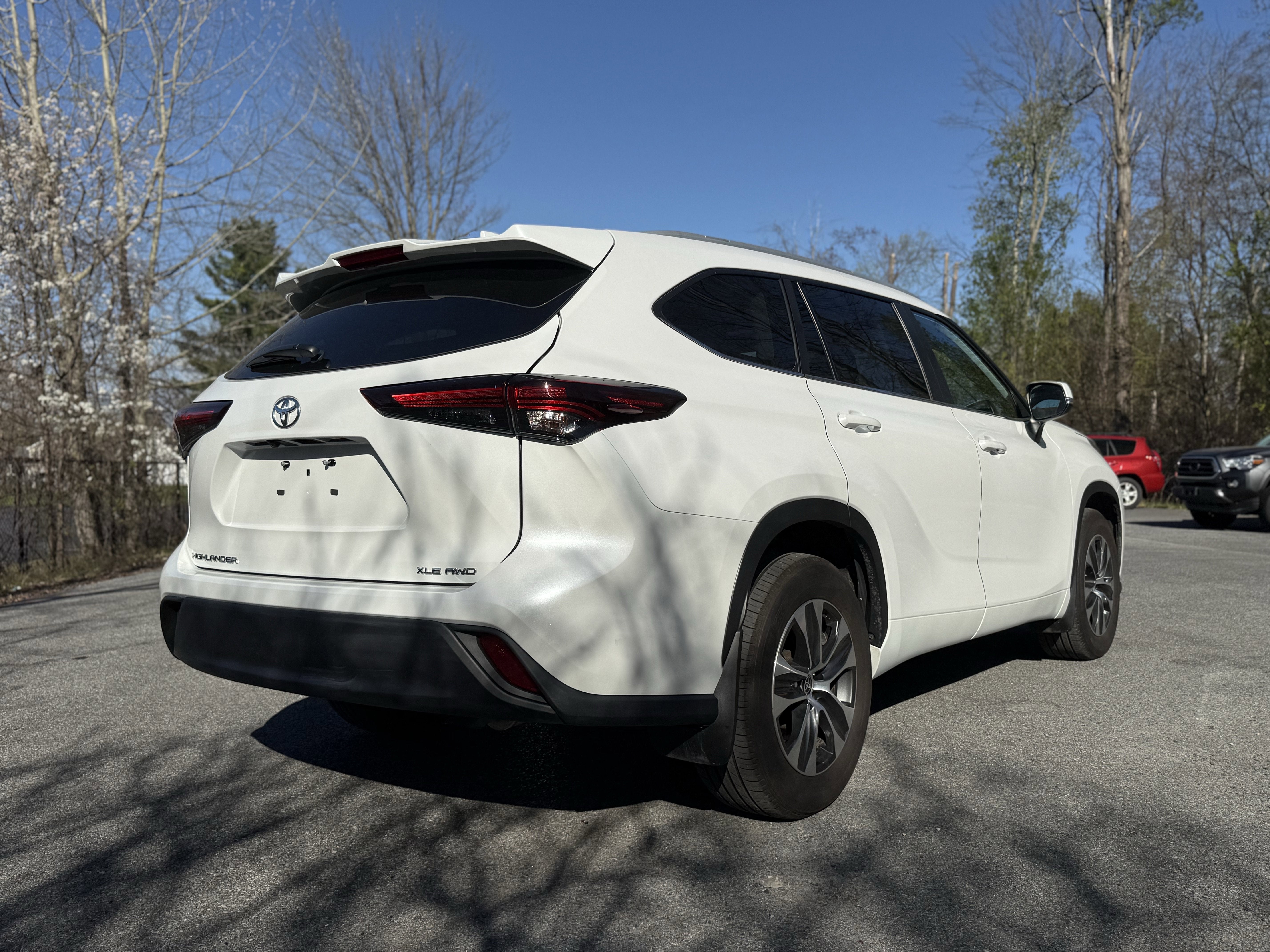 2025 Toyota Highlander XLE