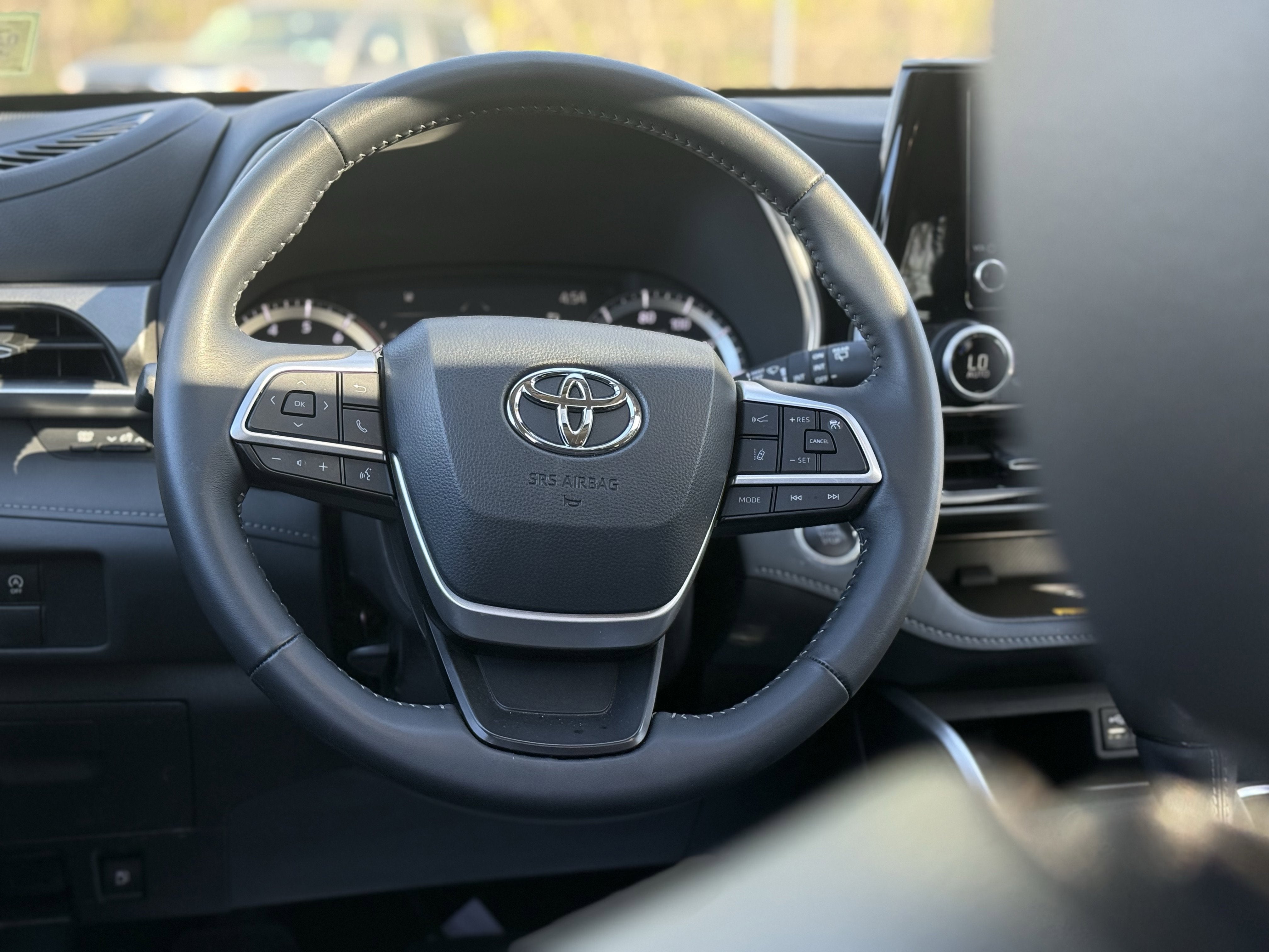 2025 Toyota Highlander XLE