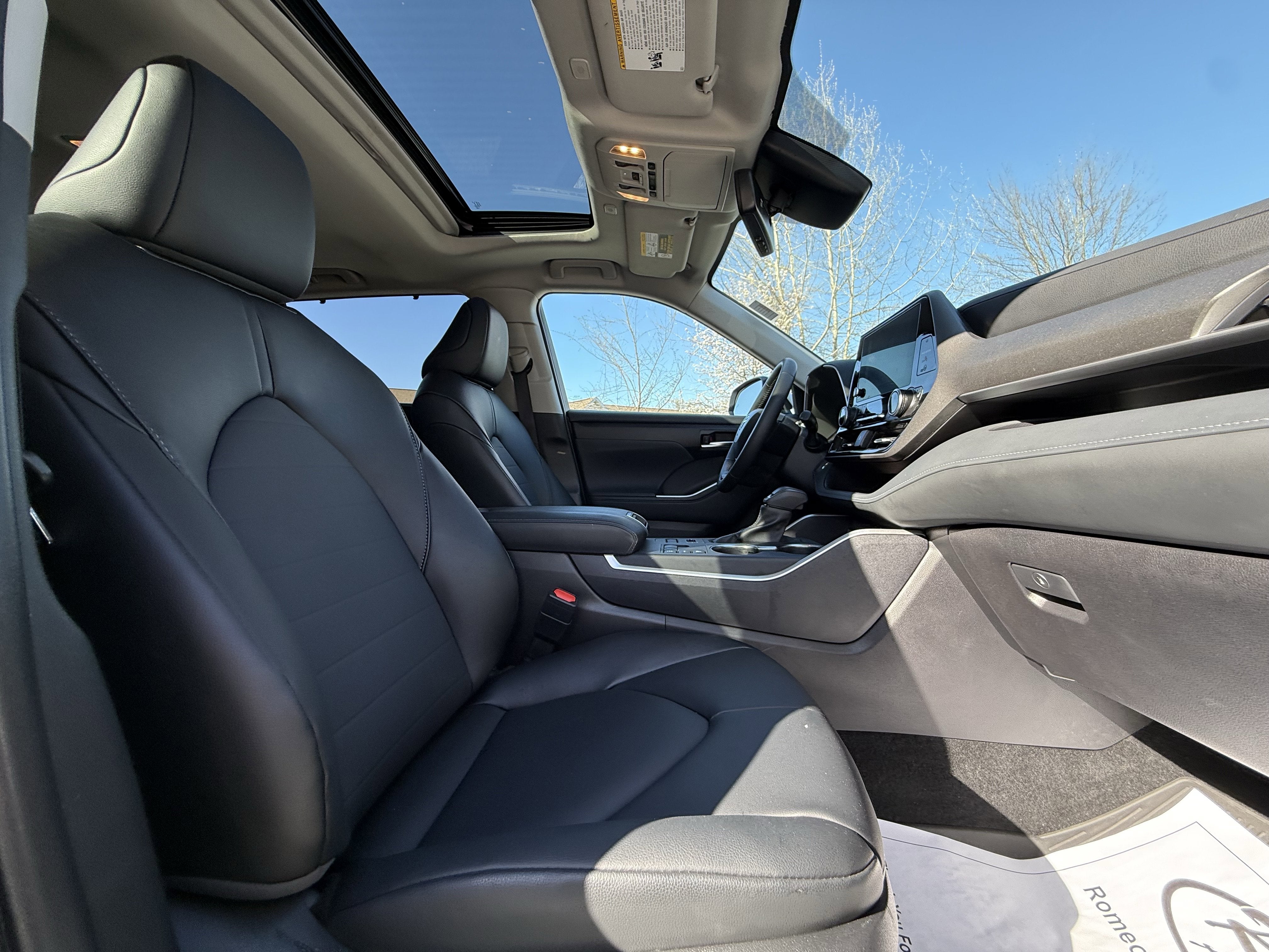 2025 Toyota Highlander XLE