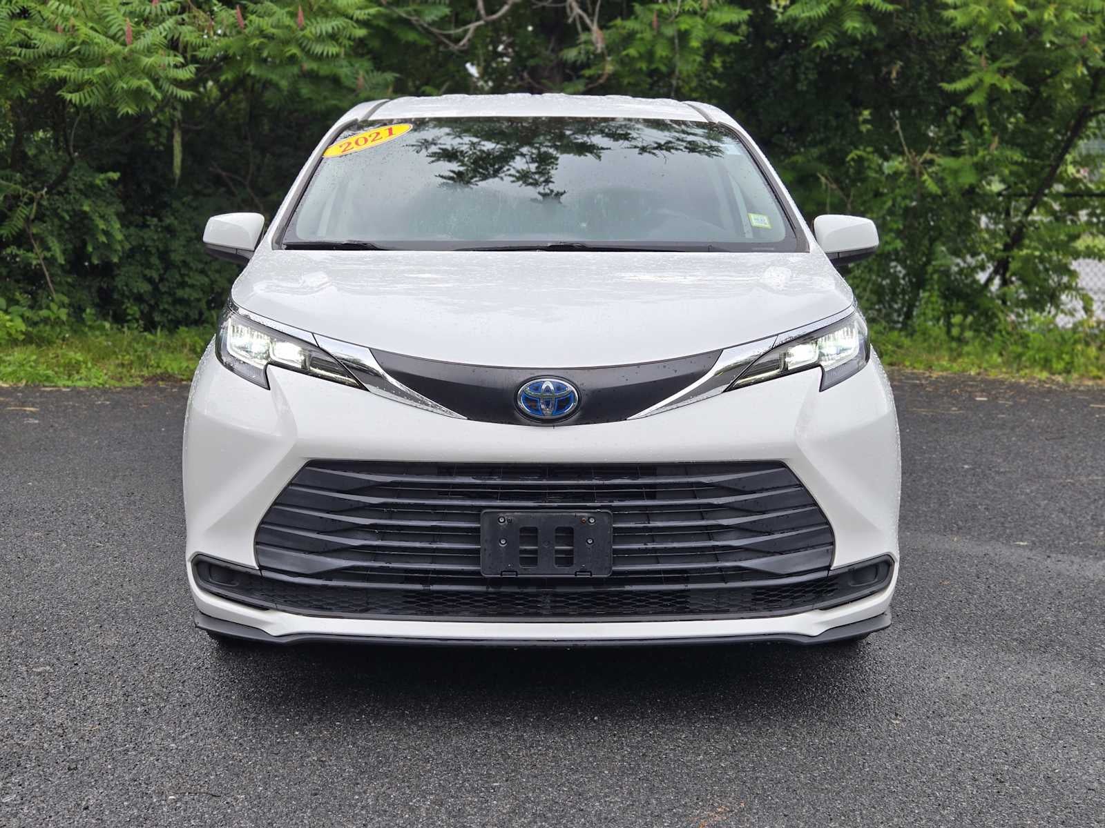 2021 Toyota Sienna LE