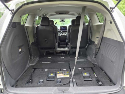 2021 Toyota Sienna LE
