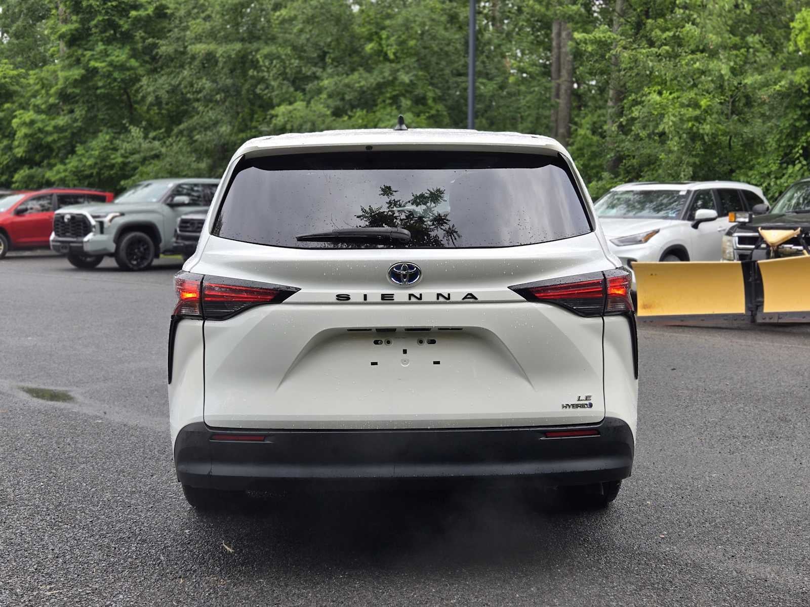 2021 Toyota Sienna LE