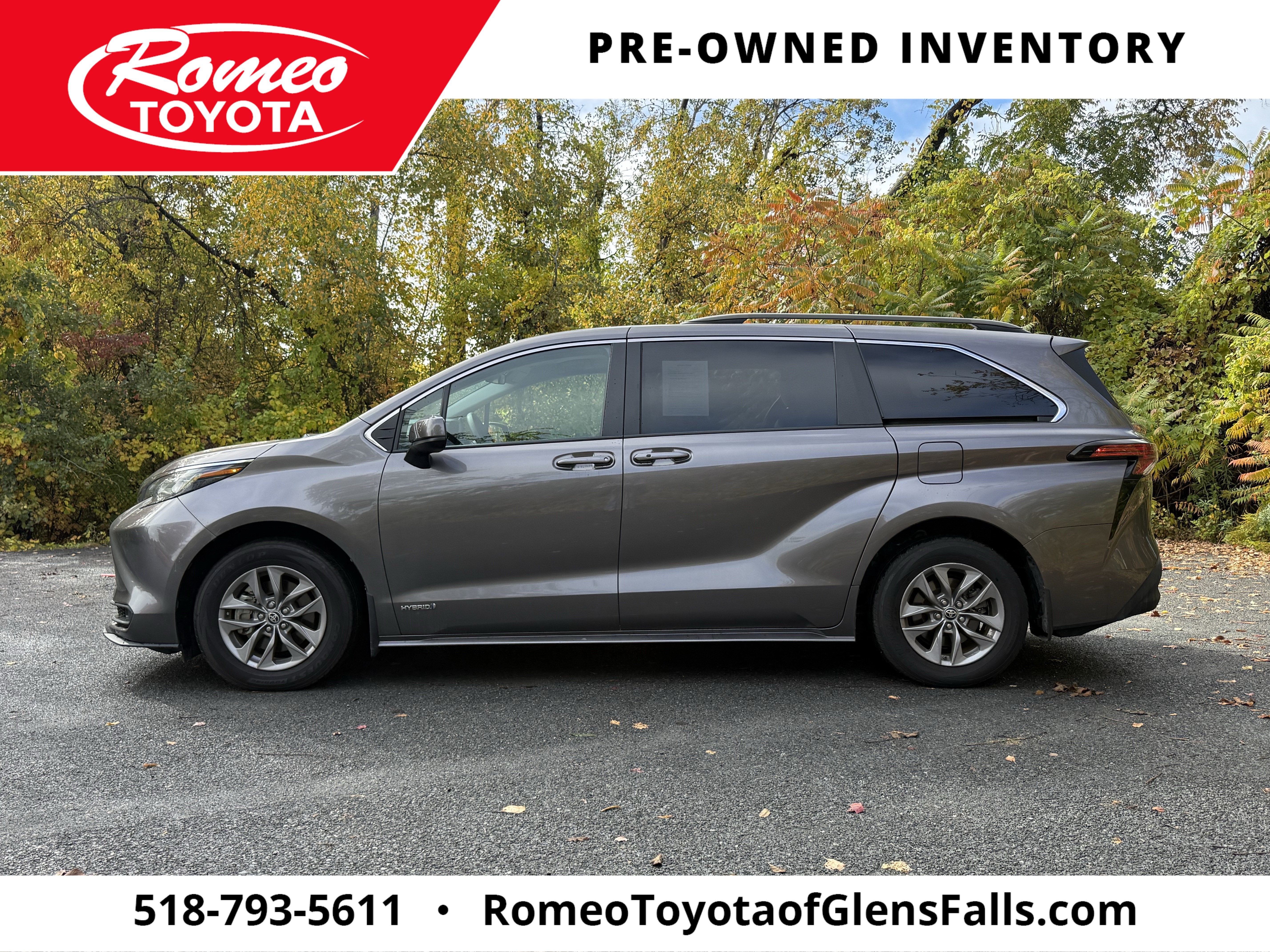 2021 Toyota Sienna LE 8 Passenger