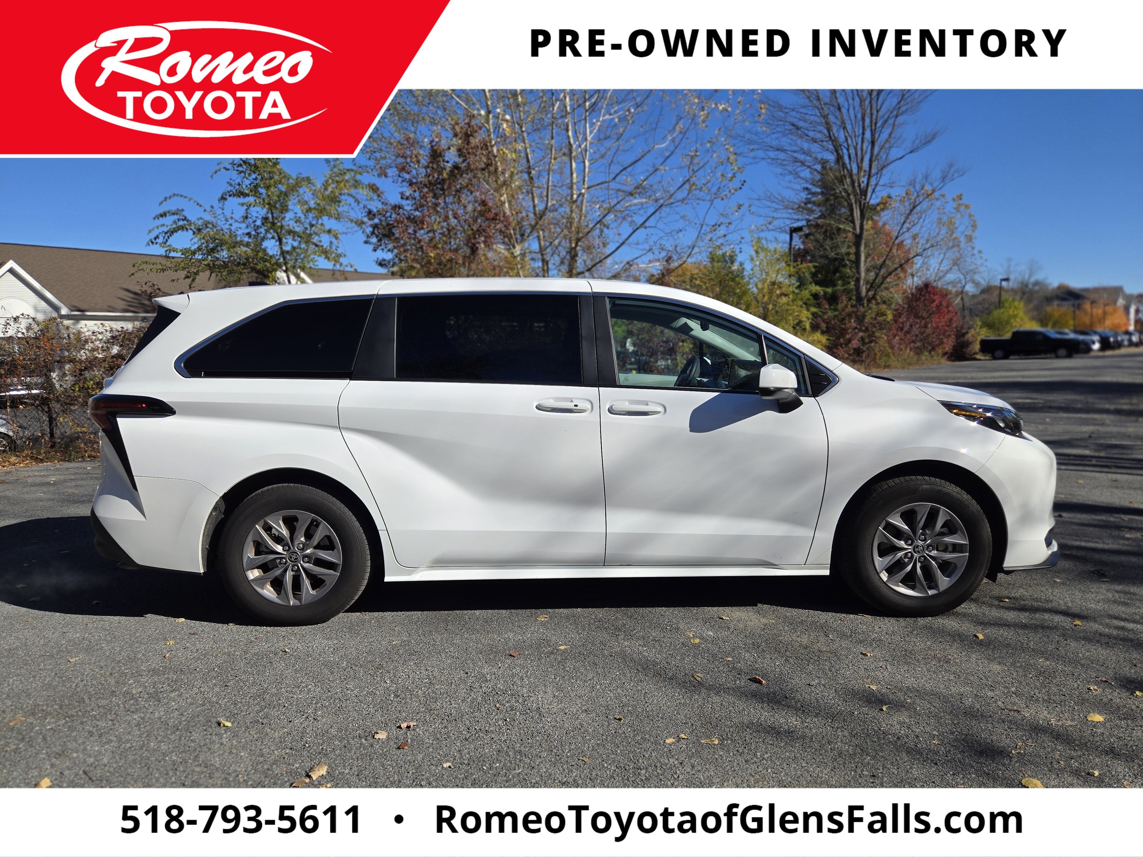2026 Toyota Sienna LE 8 Passenger