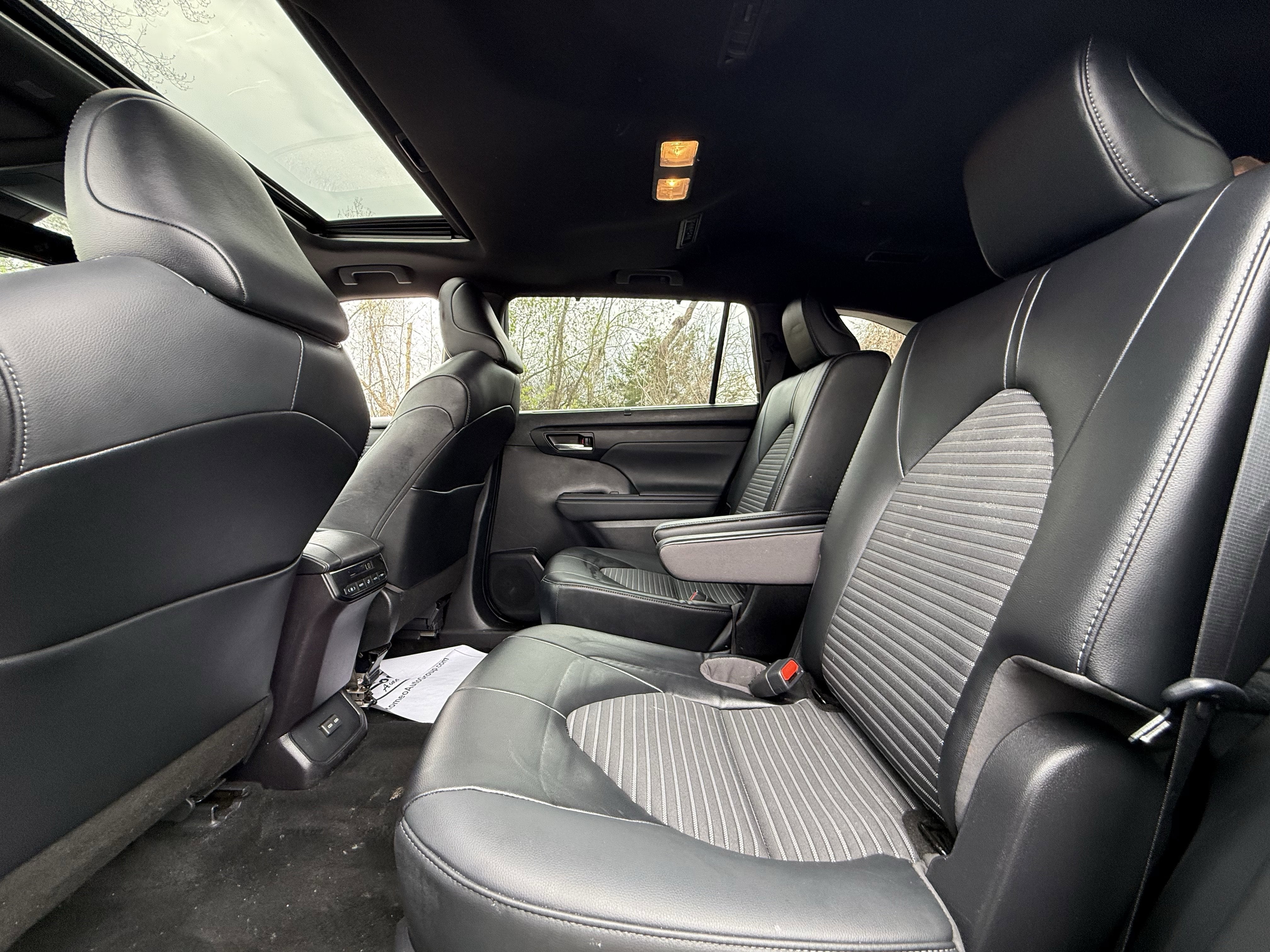 2022 Toyota Highlander XSE