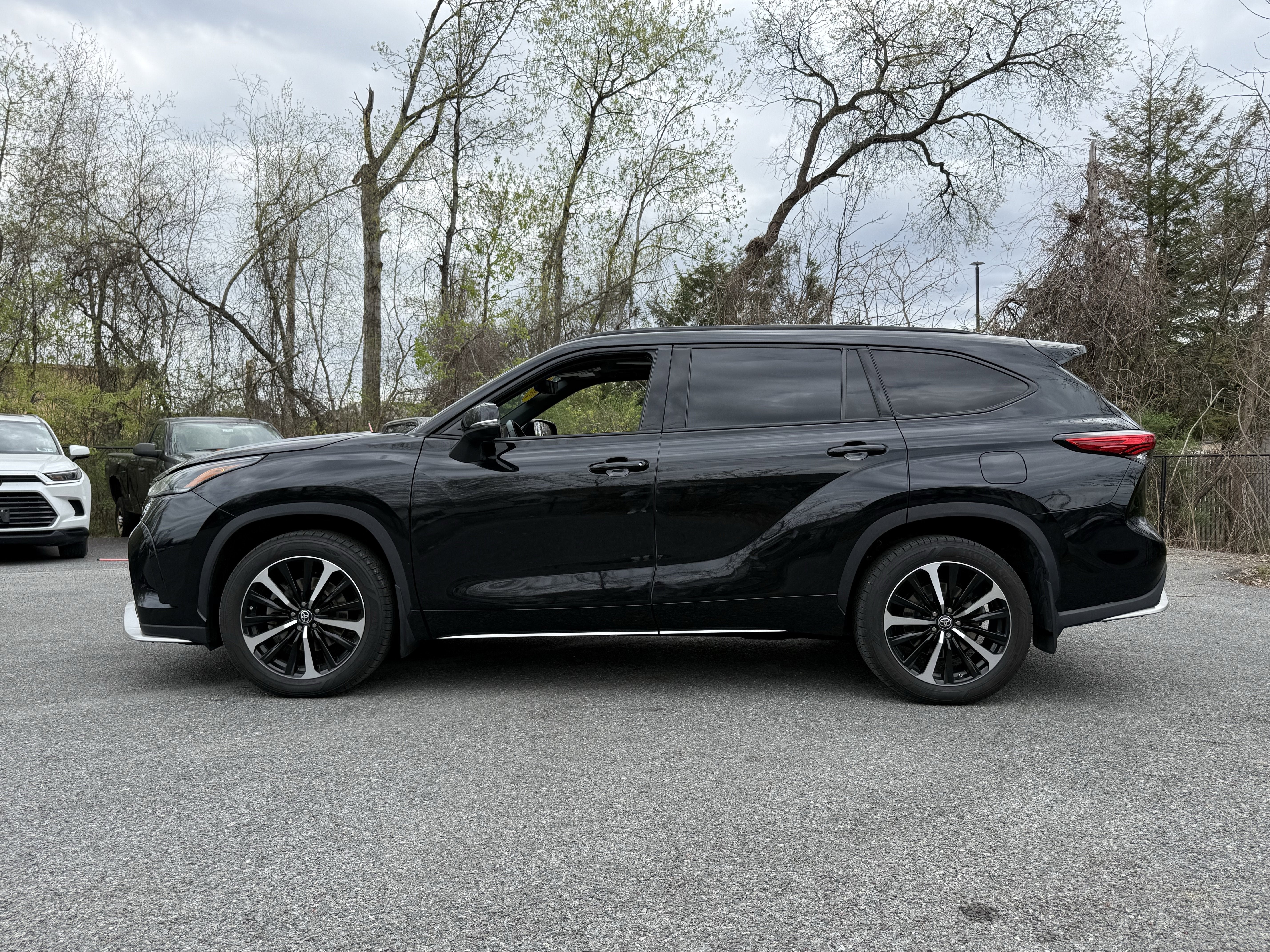 2022 Toyota Highlander XSE