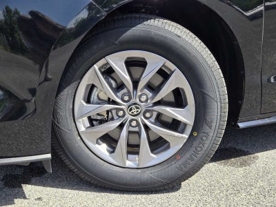 2025 Toyota Sienna XLE