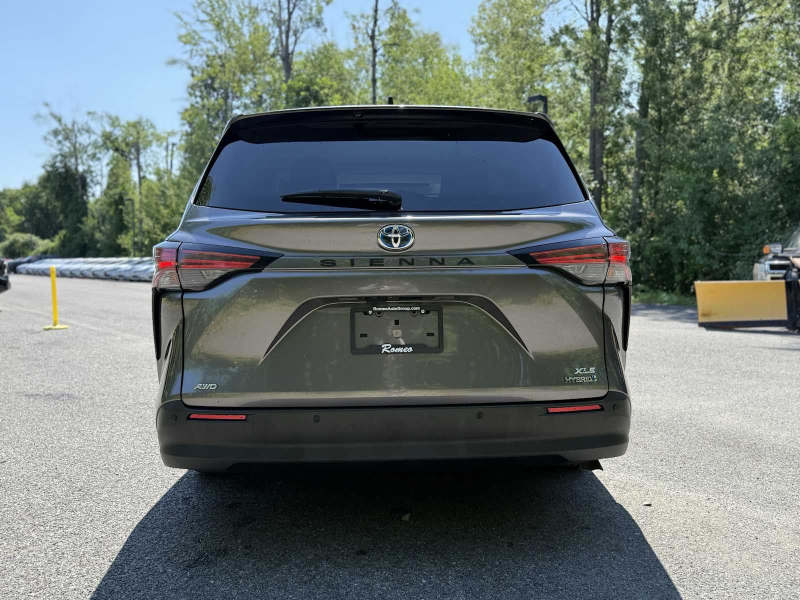 2021 Toyota Sienna XLE 7 Passenger