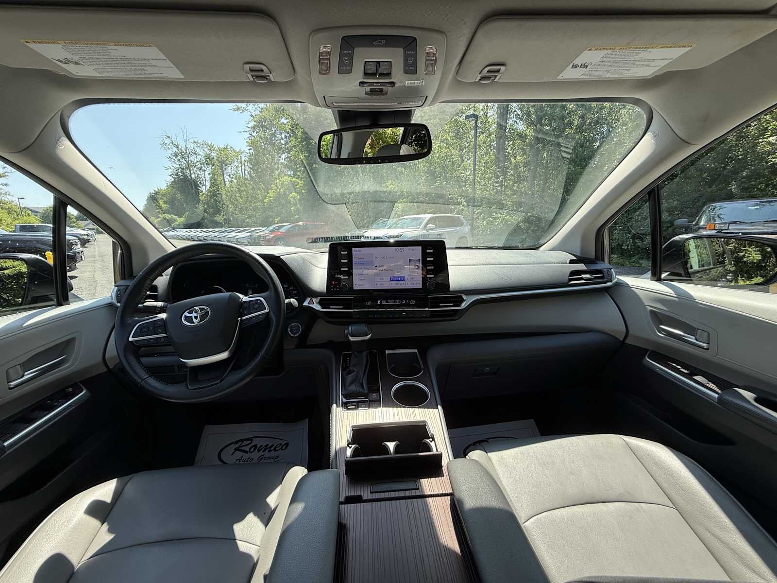 2021 Toyota Sienna XLE