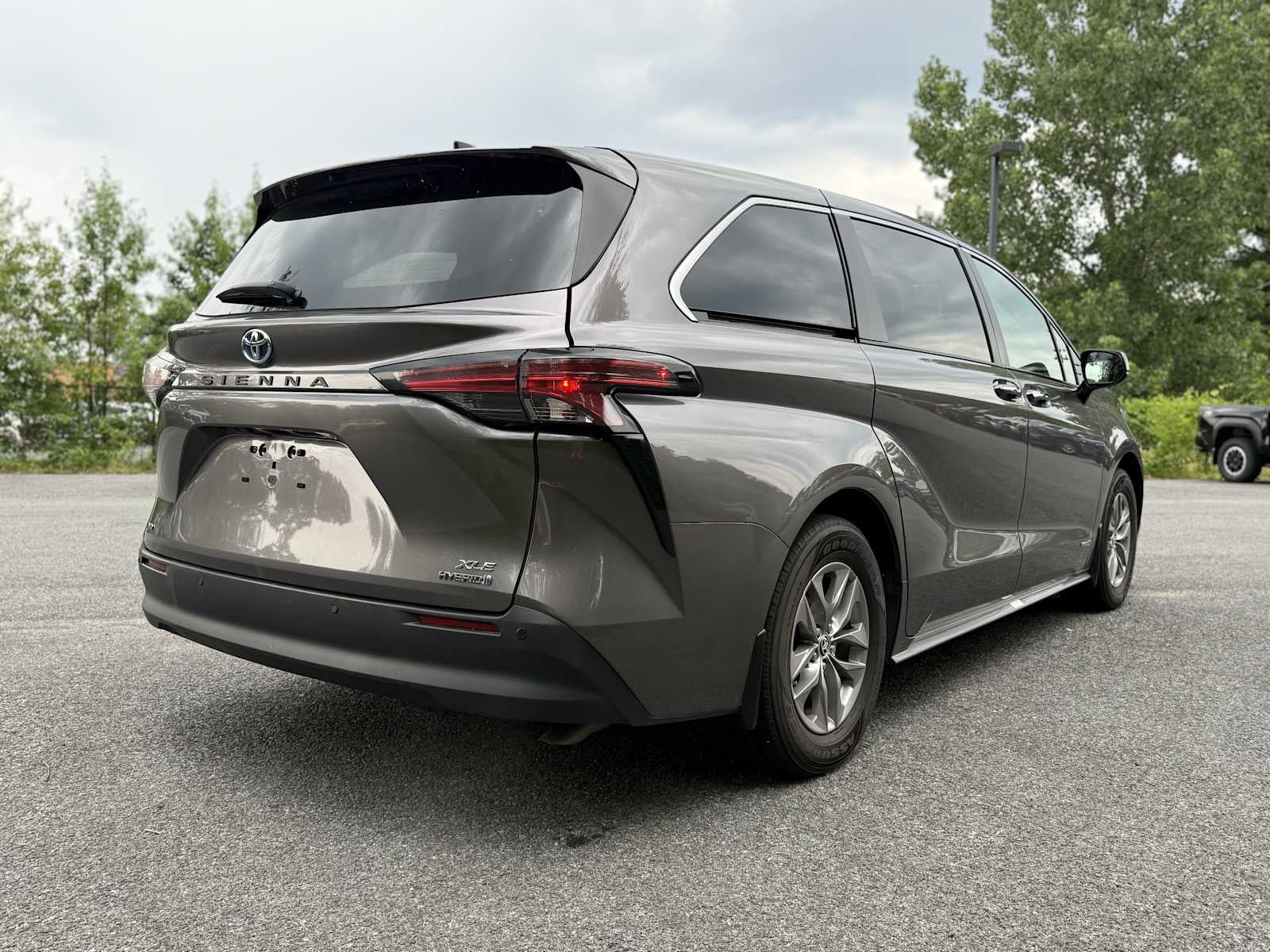 2021 Toyota Sienna XLE