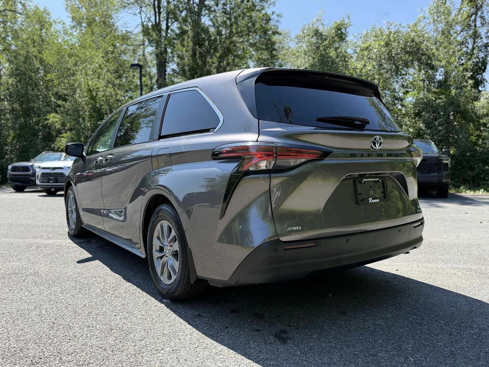 2021 Toyota Sienna XLE