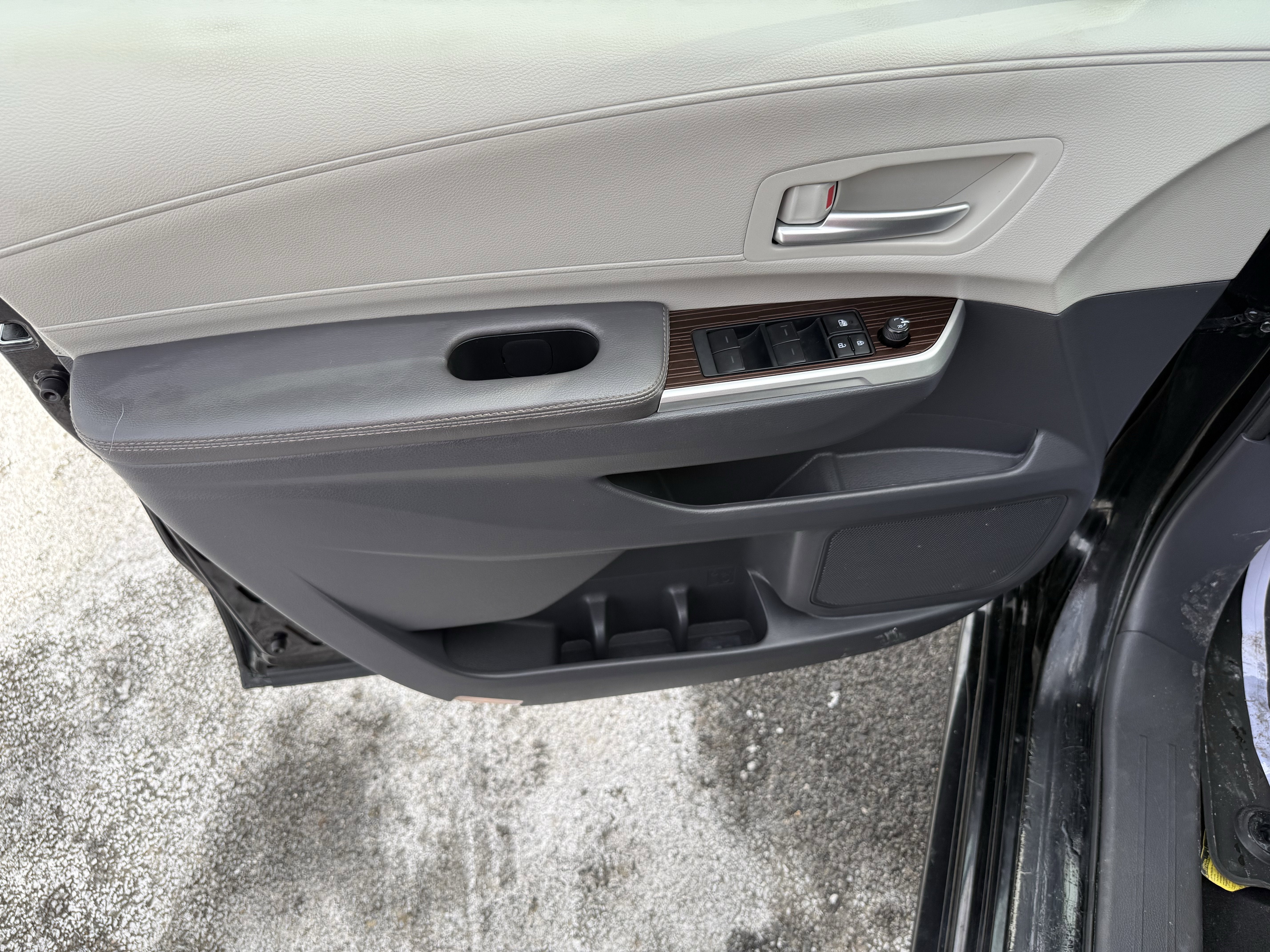 2023 Toyota Sienna XLE 7 Passenger