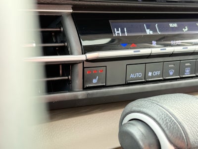 2023 Toyota Sienna XLE 7 Passenger