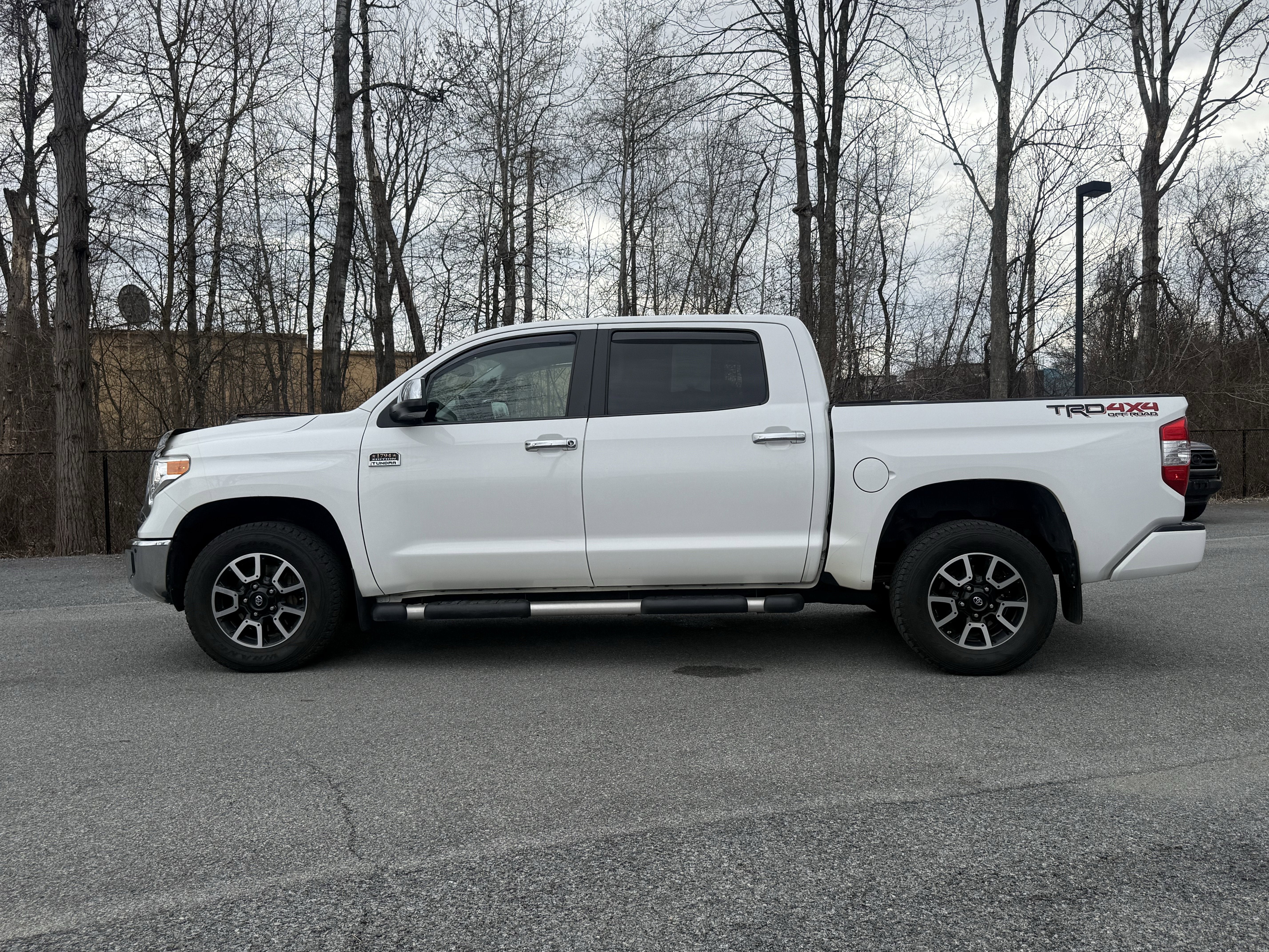 2017 Toyota Tundra 1794