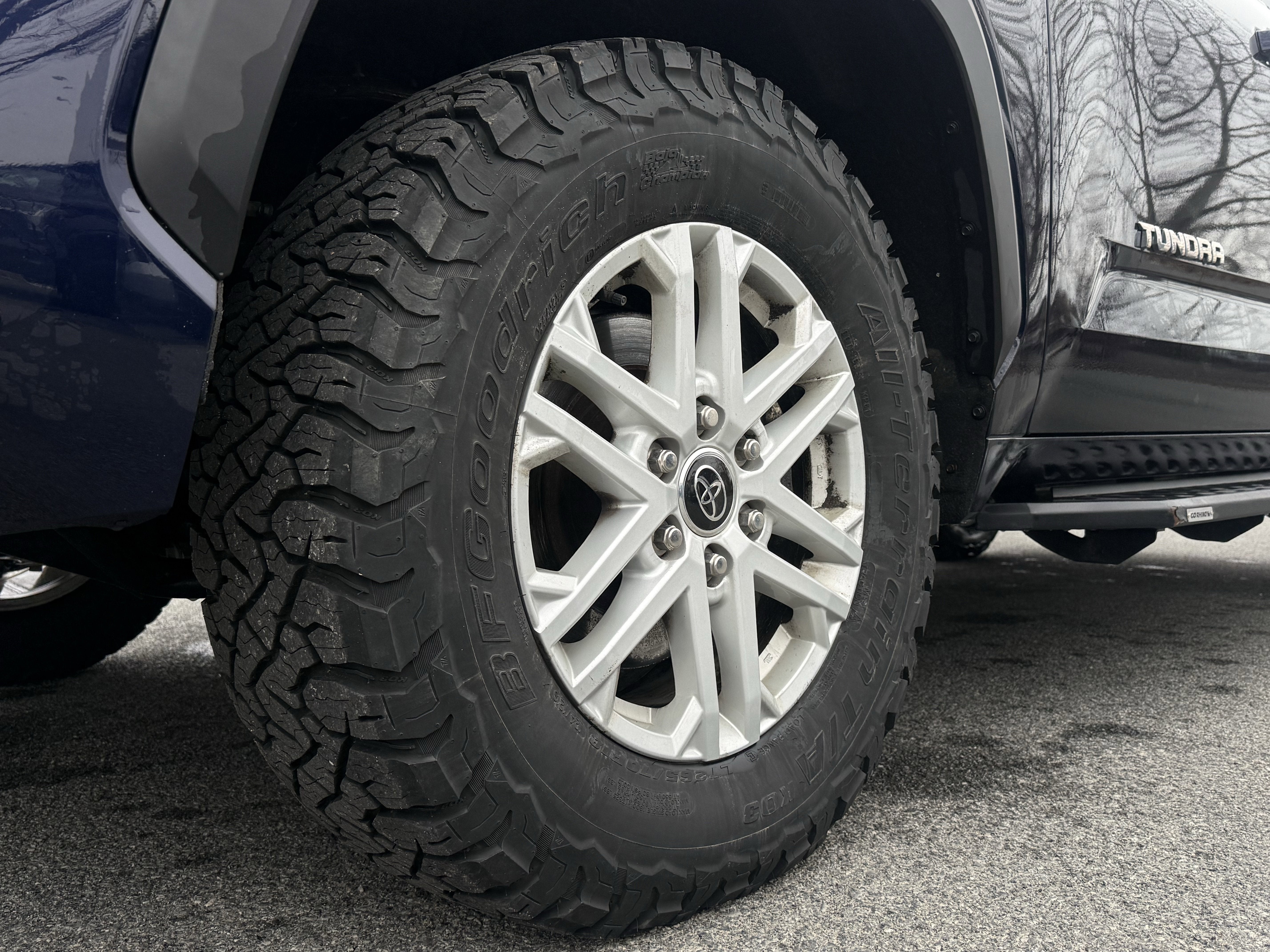 2023 Toyota Tundra SR5