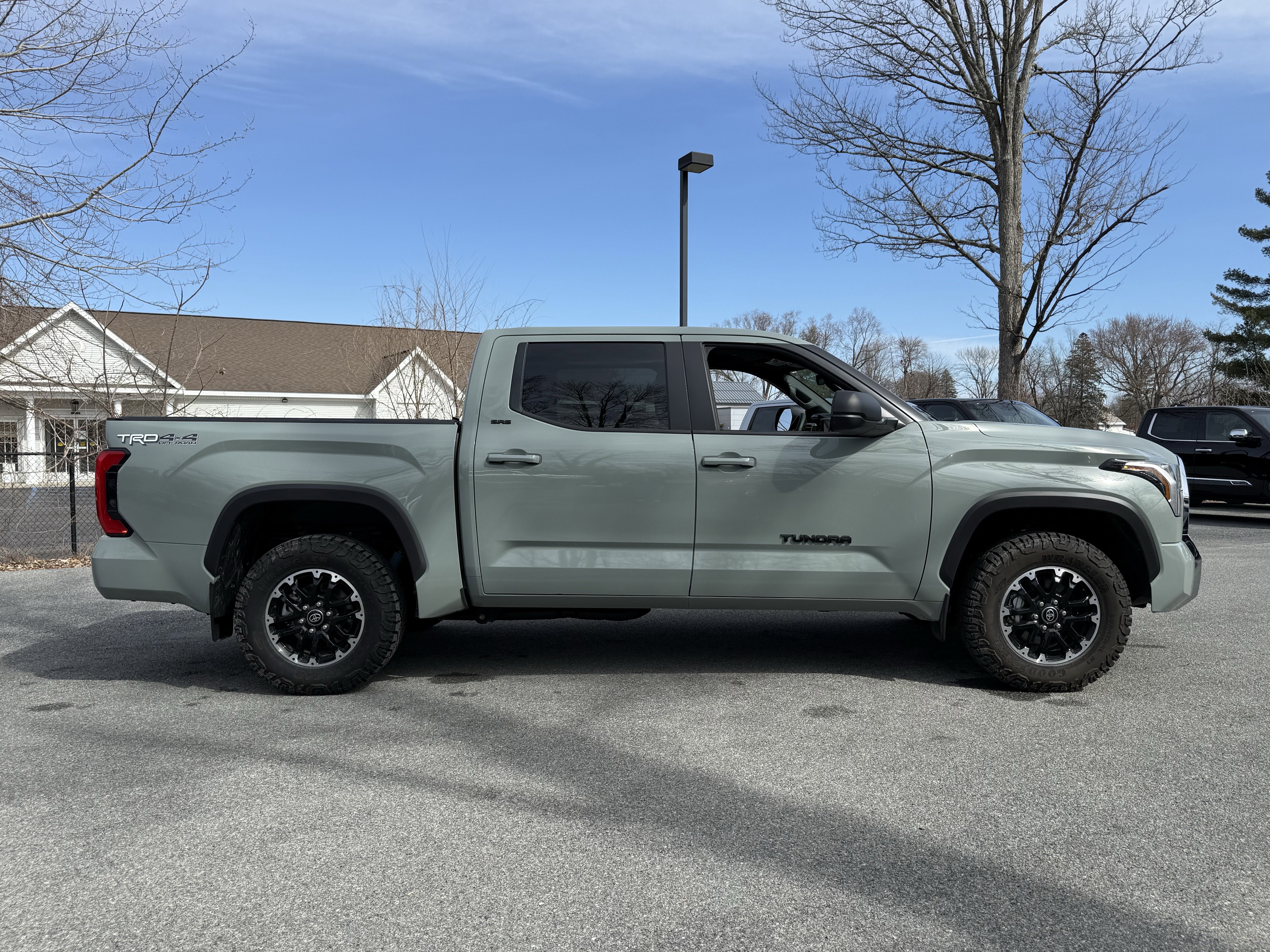 2025 Toyota Tundra SR5