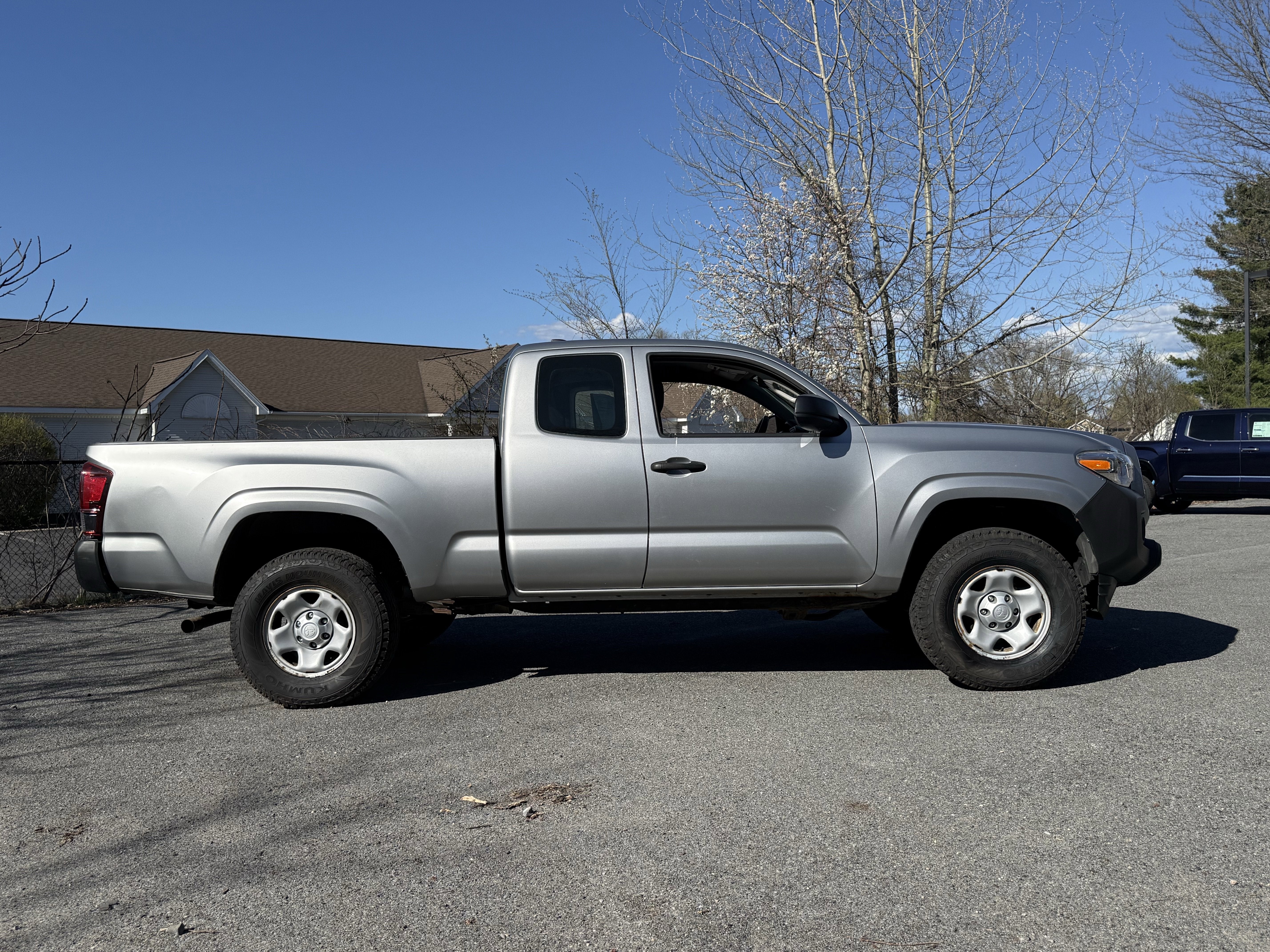 2018 Toyota Tacoma SR