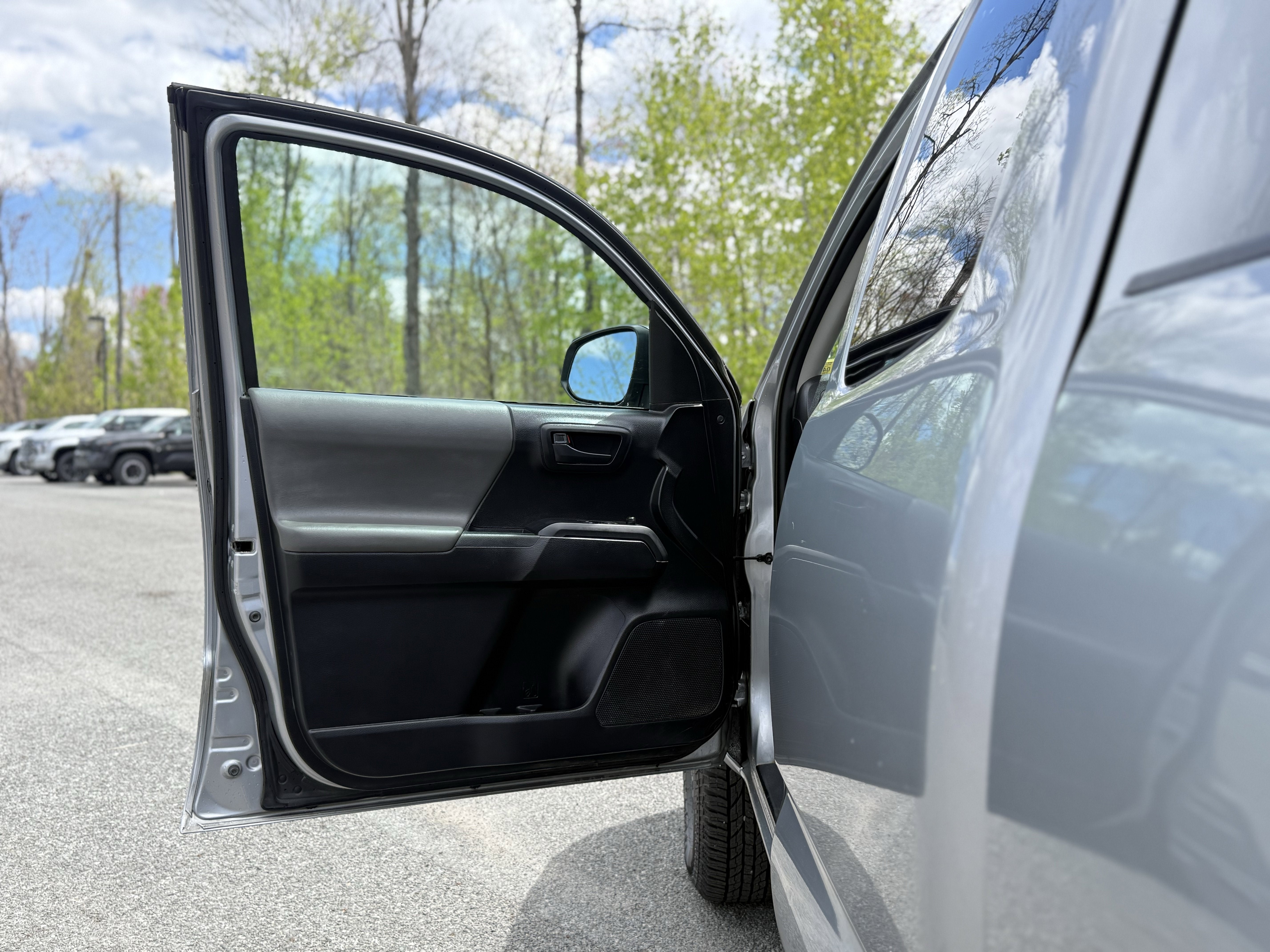 2019 Toyota Tacoma SR