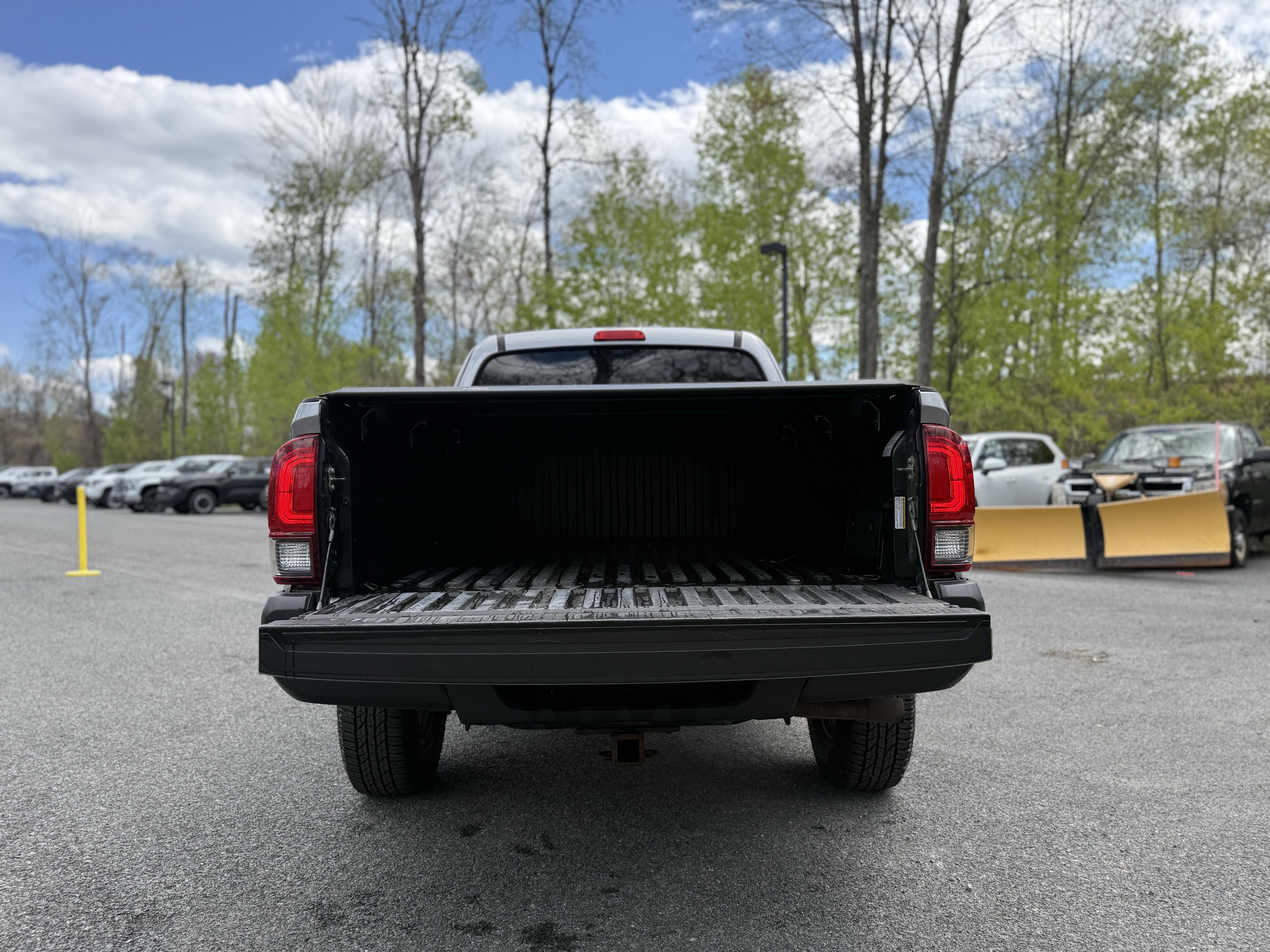 2019 Toyota Tacoma SR