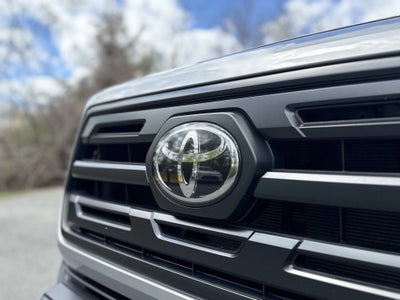 2019 Toyota Tacoma SR