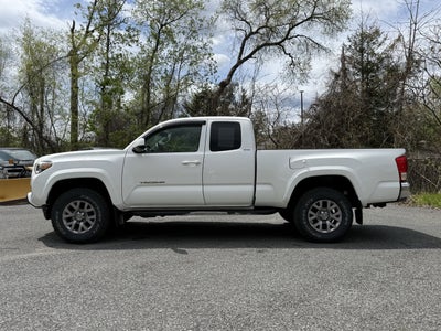 2017 Toyota Tacoma SR5