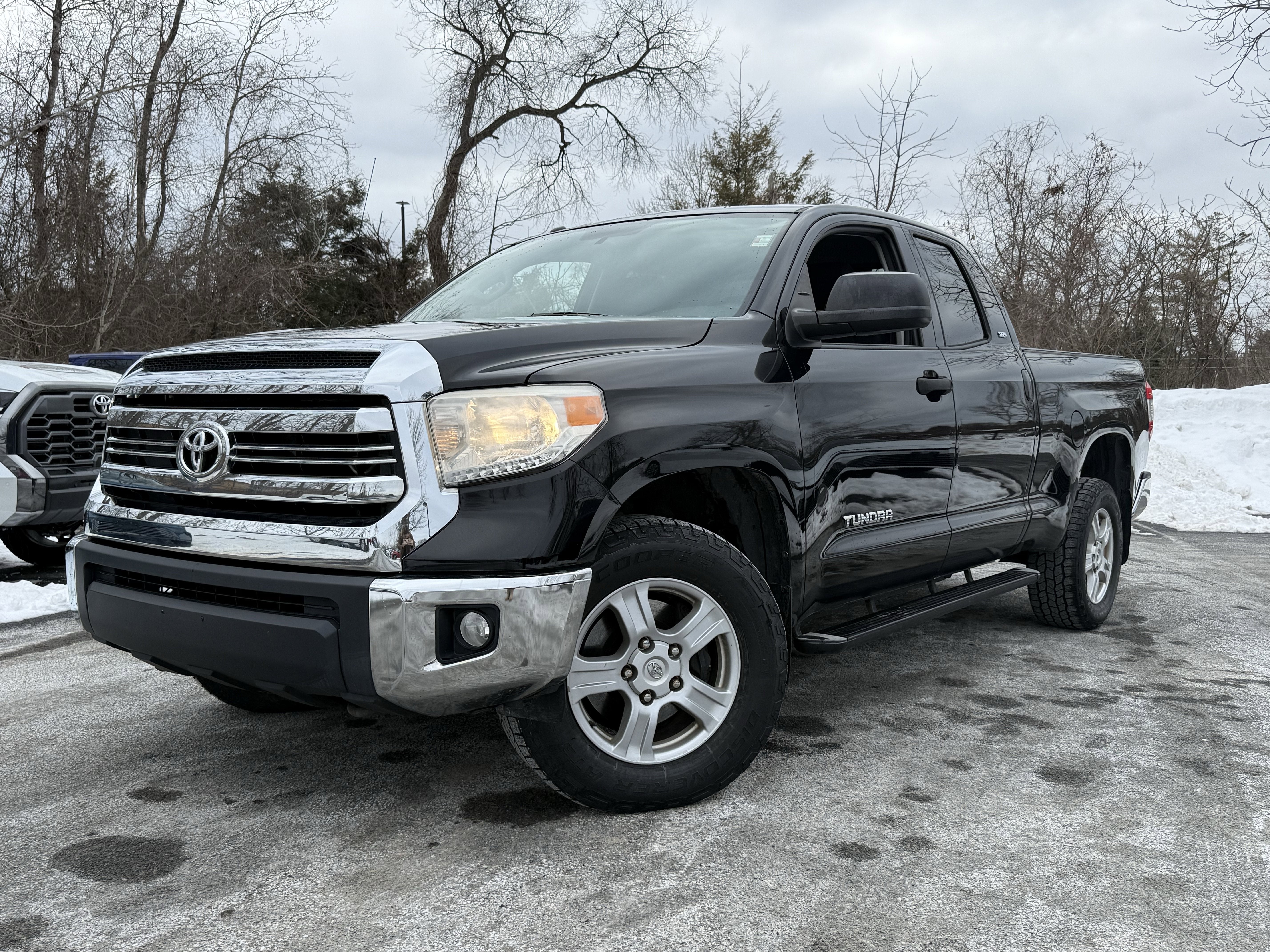2016 Toyota Tundra Base