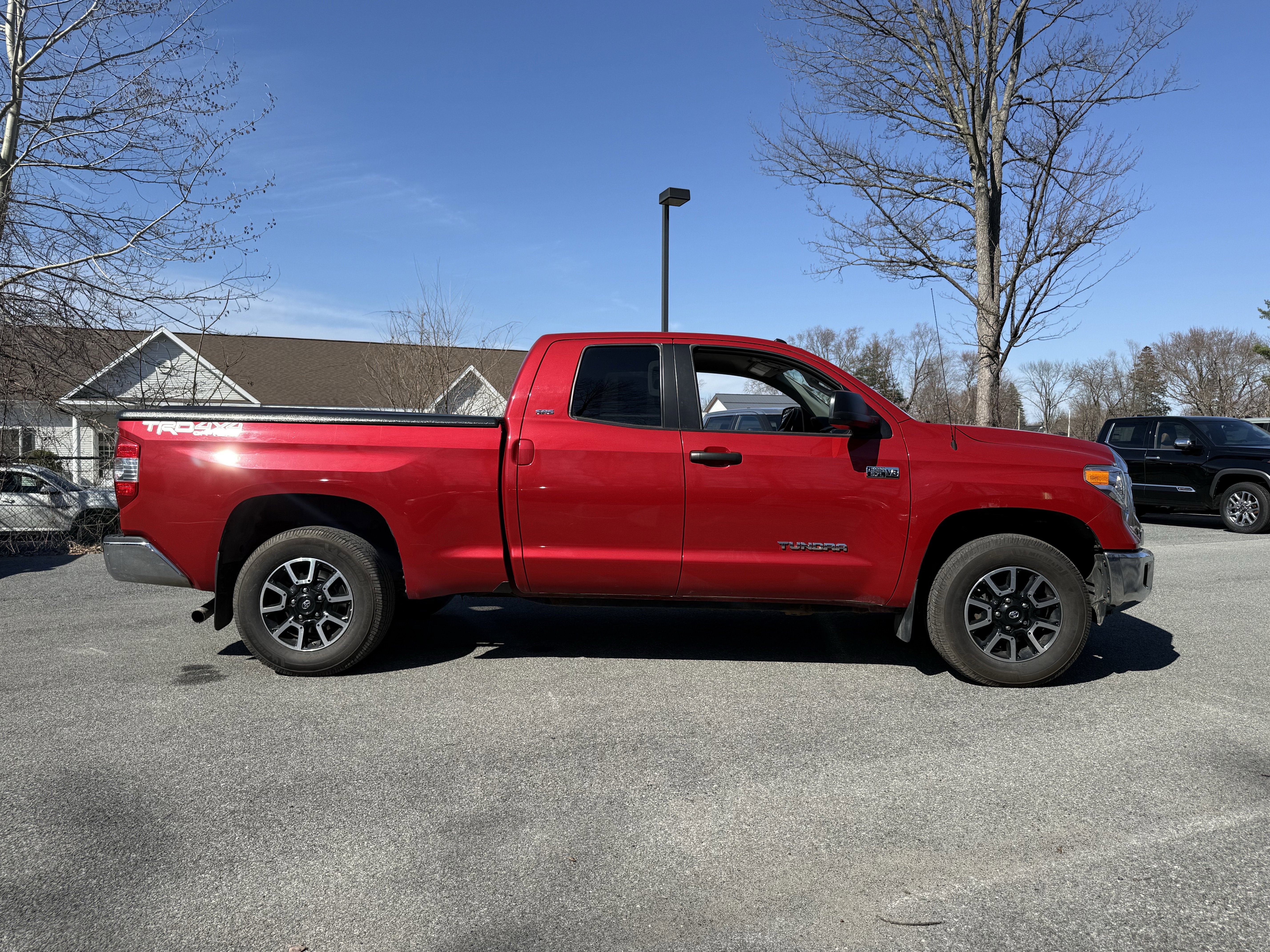 2016 Toyota Tundra SR5