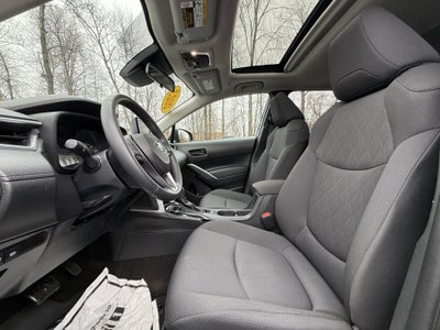 2023 Toyota Corolla Cross LE