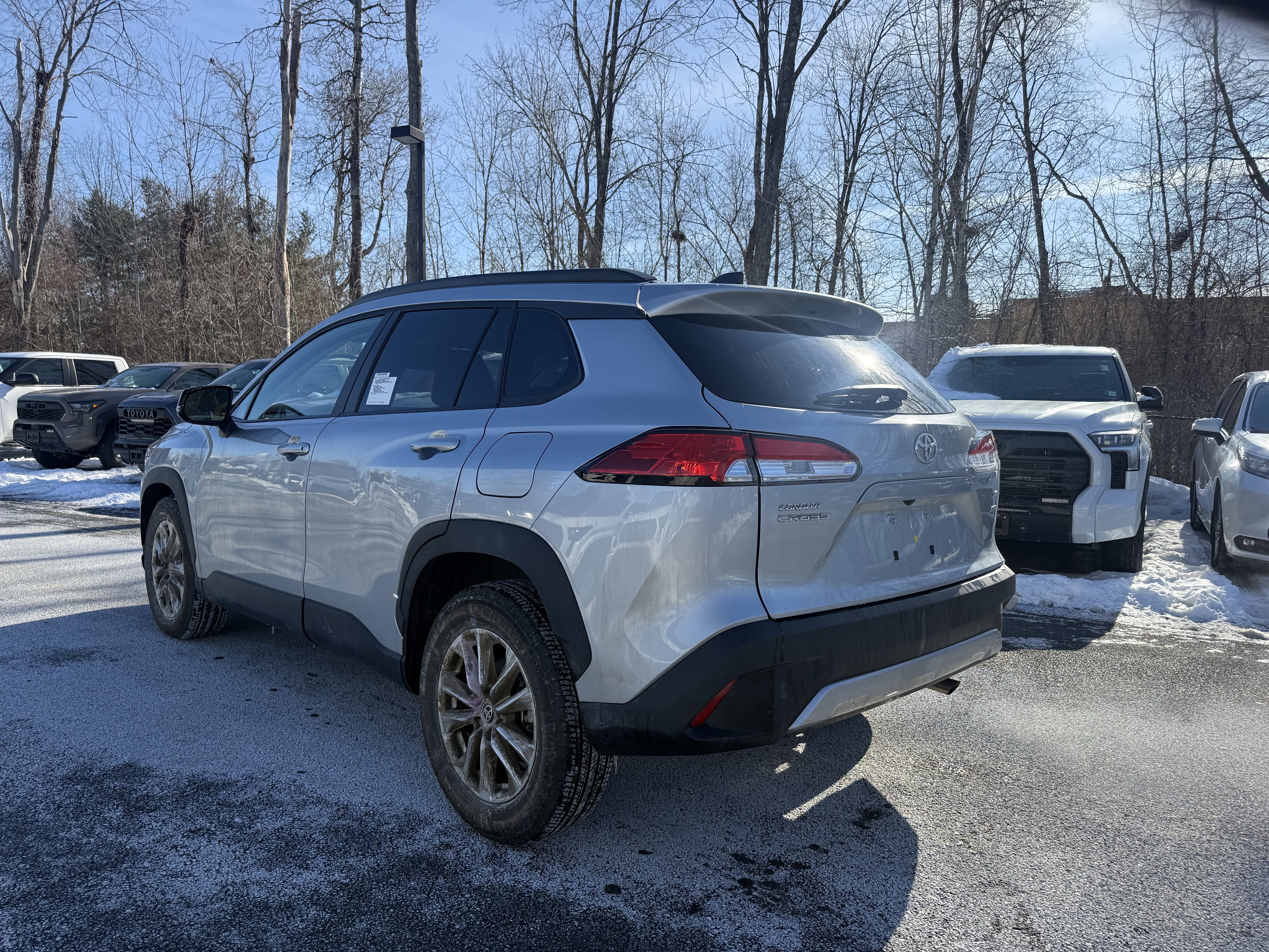 2025 Toyota Corolla Cross LE