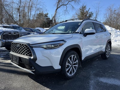 2023 Toyota Corolla Cross XLE