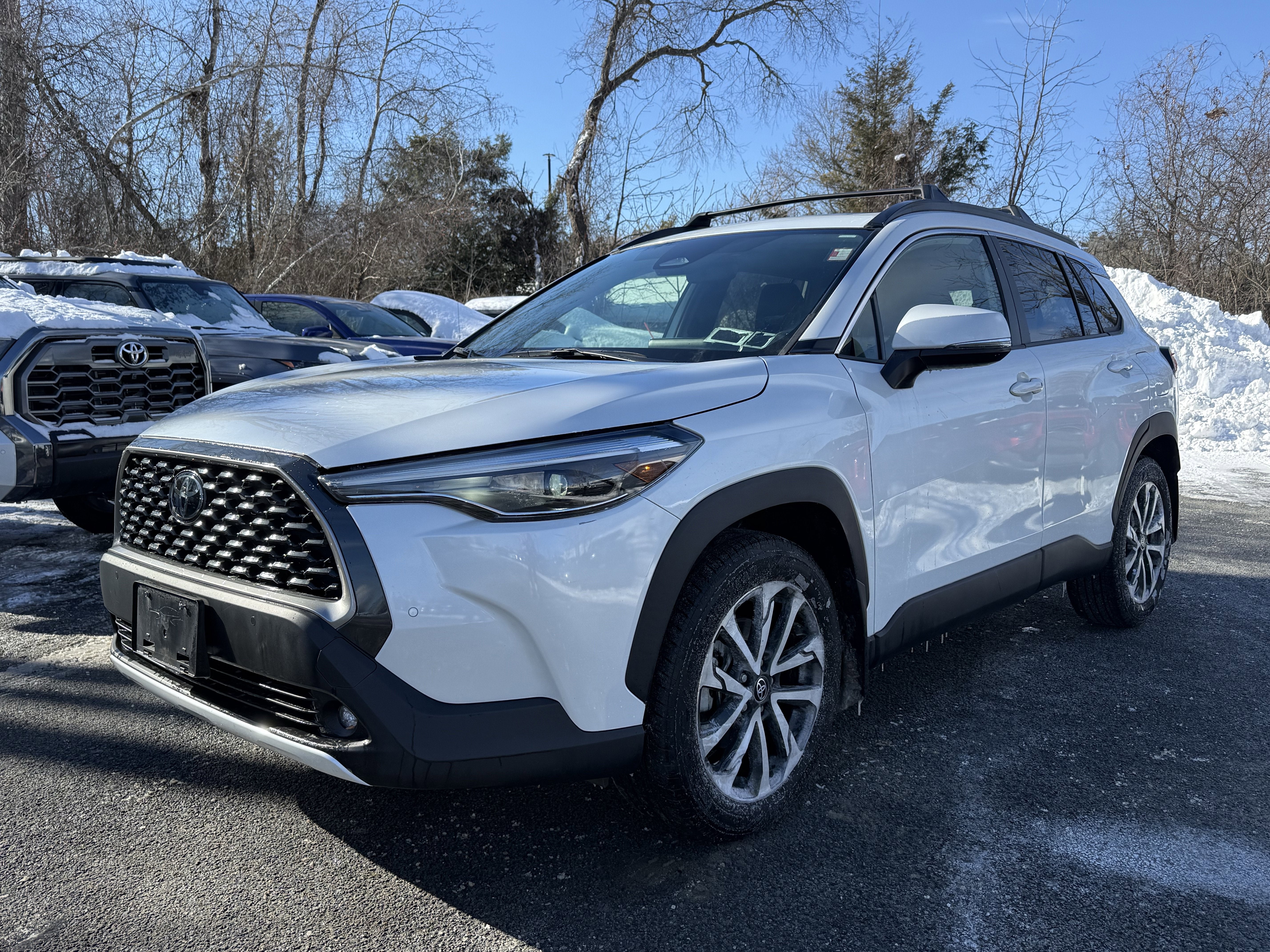 2023 Toyota Corolla Cross XLE